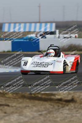 media/Mar-16-2025-CalClub SCCA (Sun) [[e72803ec8c]]/Group 3/Qualifying (Turn 1)/